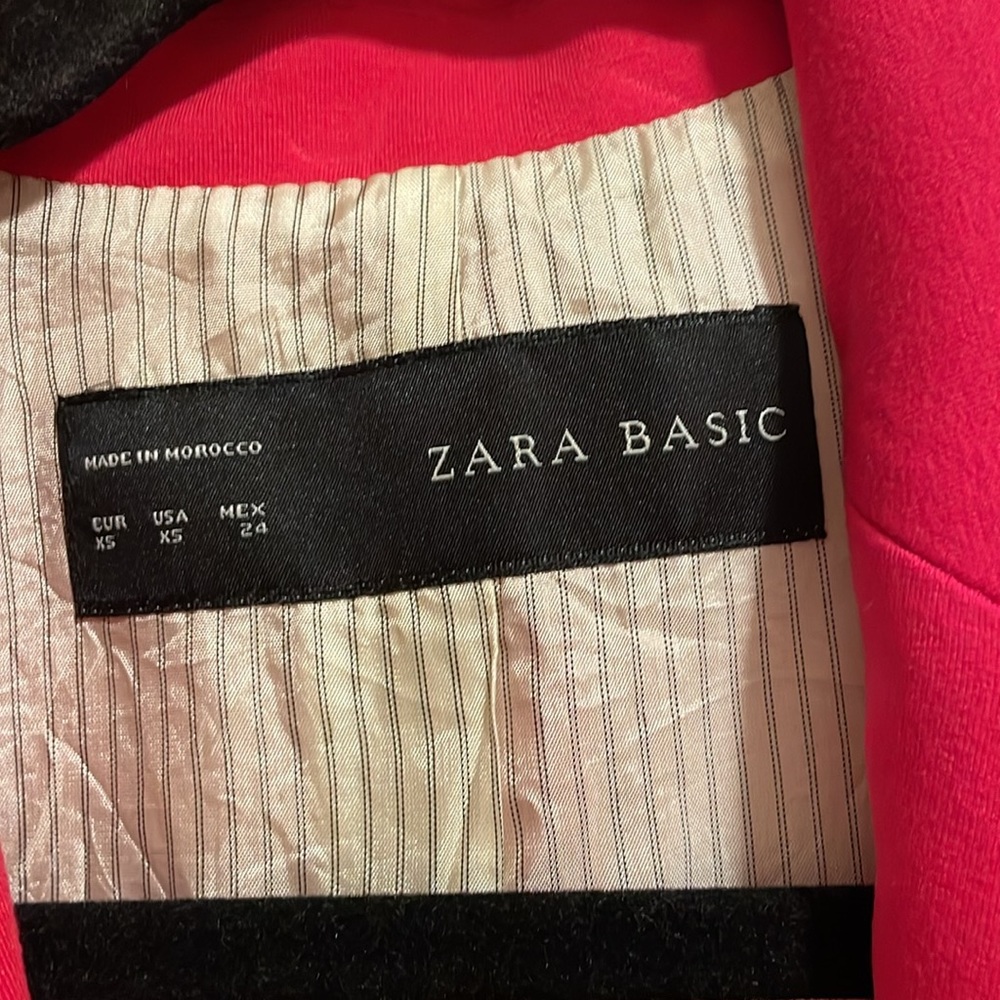 ZARA XS hot pink knit blazer - Picture 3 of 4